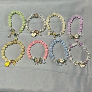 Girls bracelets plastic beads (8)